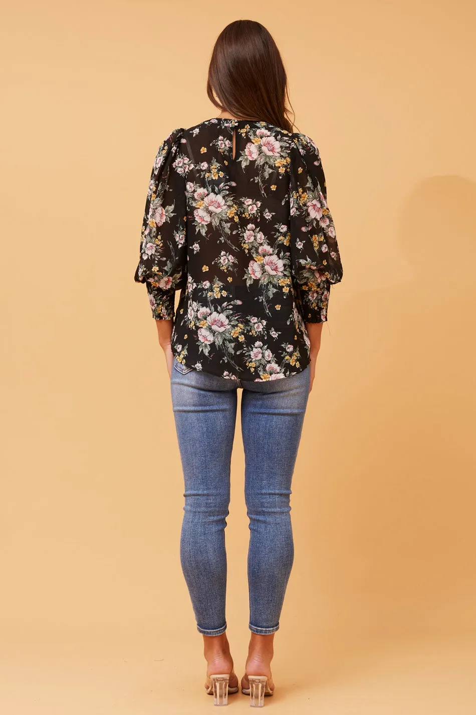 ELEGANT FLORAL BLOUSE