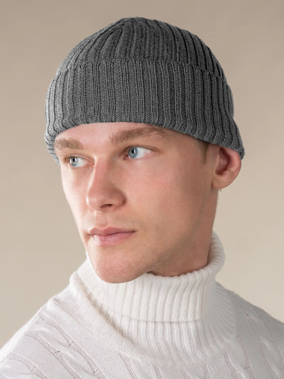 Extrafine Merino Hat Dark Grey