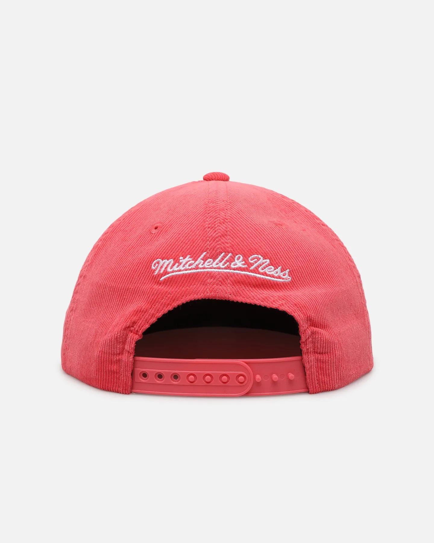 Mitchell & Ness San Antonio Spurs Centre Circle Origin Snapback Pink