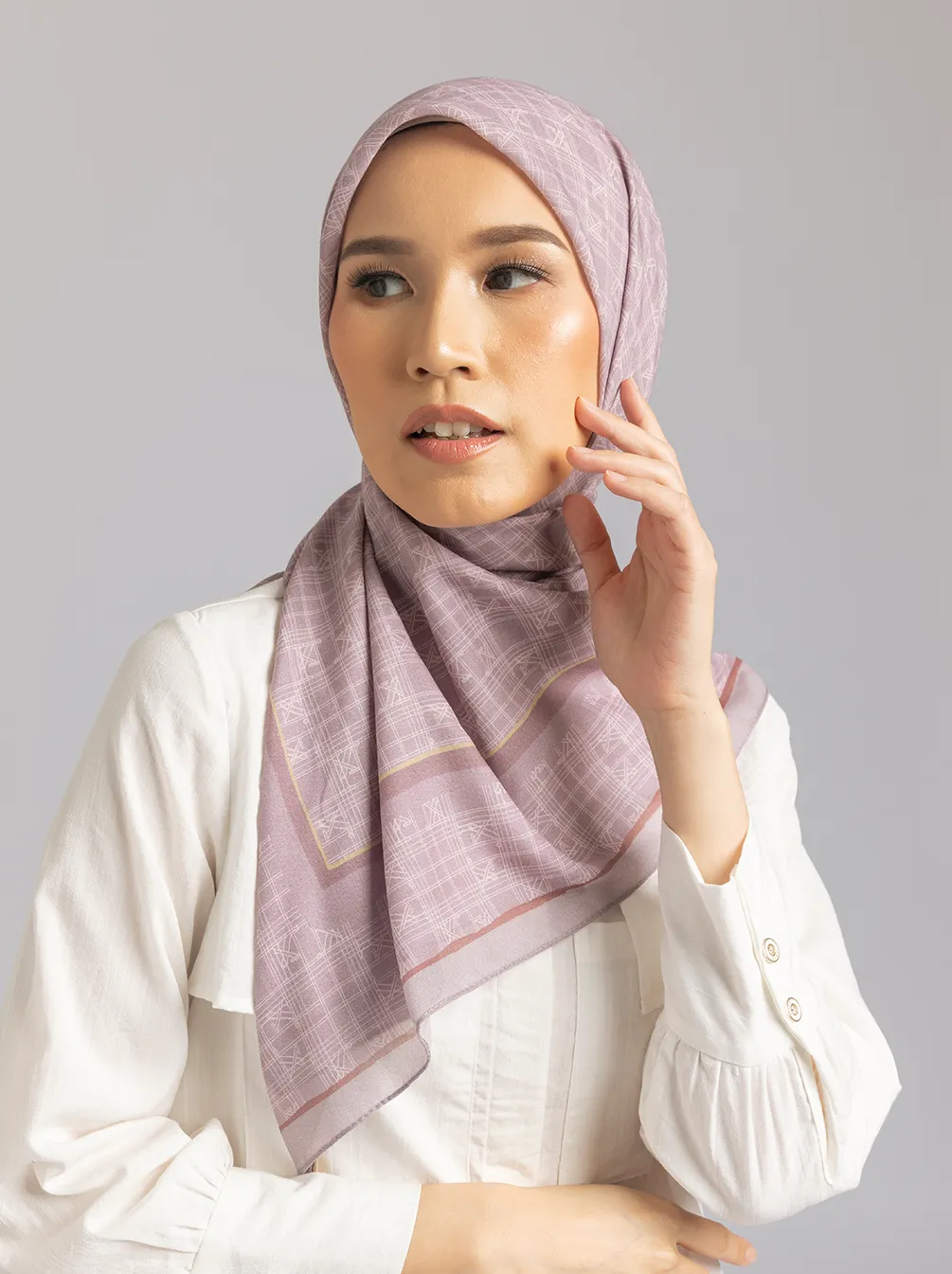 MONOGRAM SCARF MAUVE