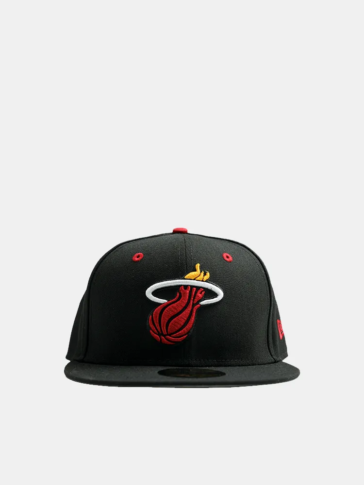 New Era 59FIFTY Miami Heat Logo Rear Script - Black / Red