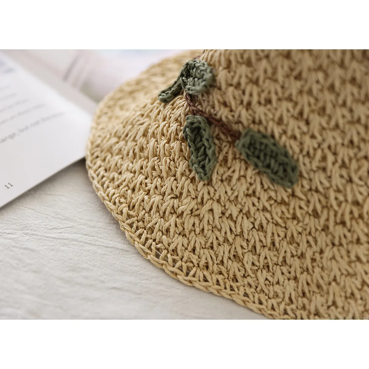 Women Retro Floral Embroidery Sun Straw Hat